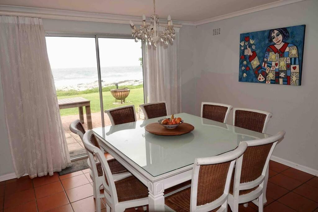 Villa Whales & Waves Hermanus Exterior foto