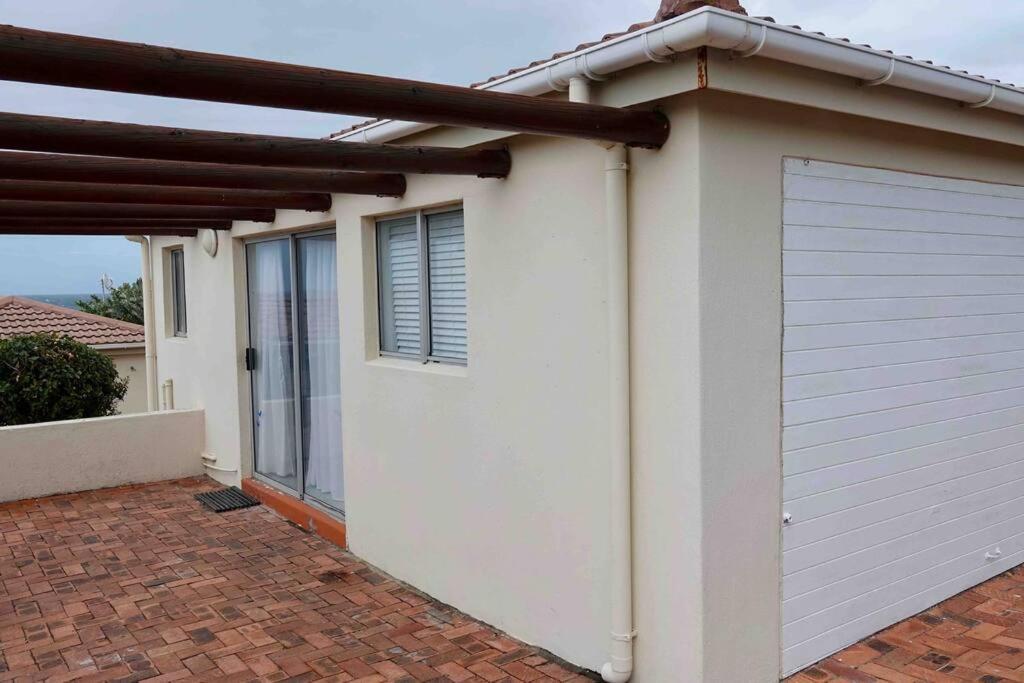 Villa Whales & Waves Hermanus Exterior foto