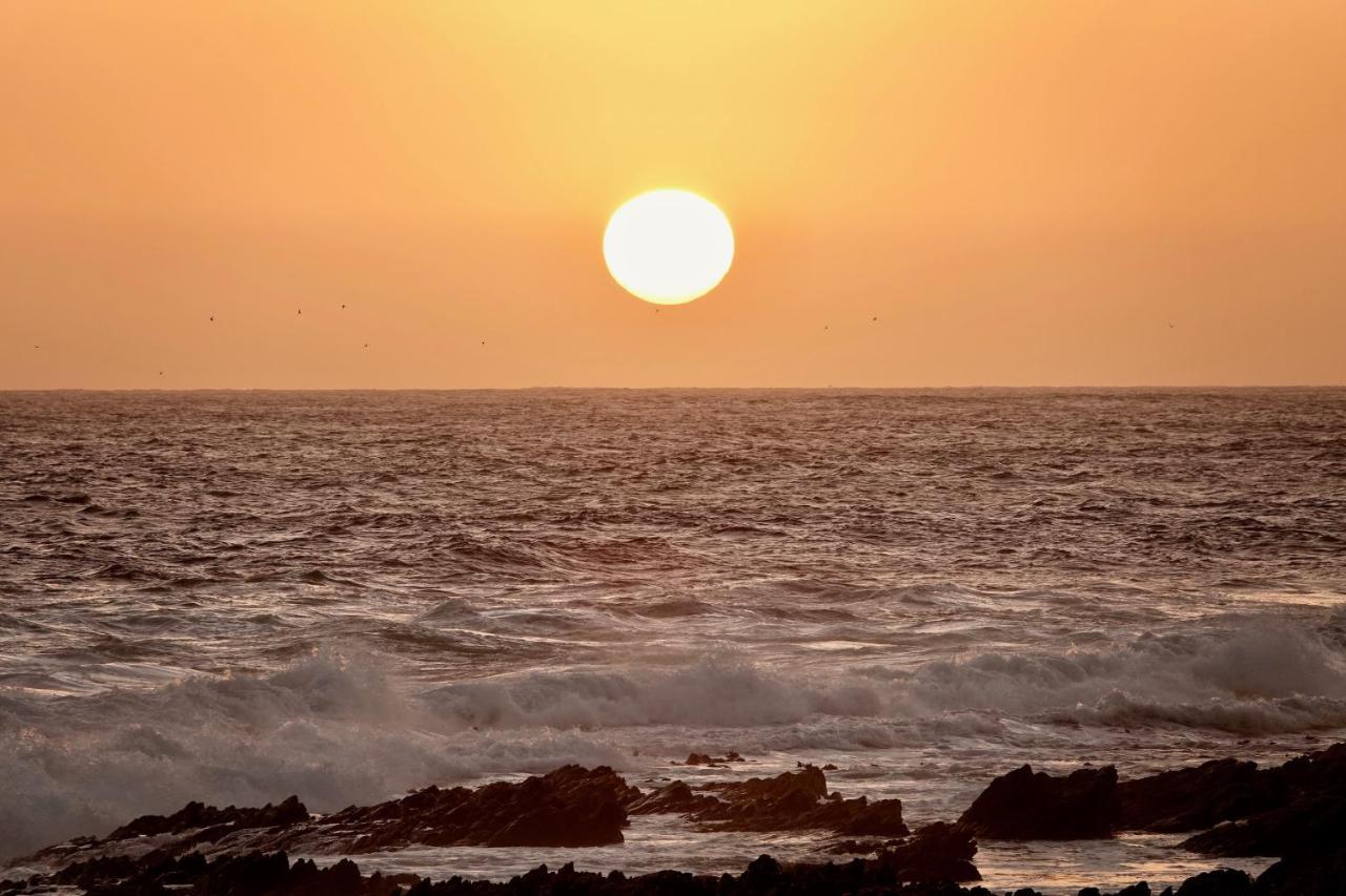 Villa Whales & Waves Hermanus Exterior foto