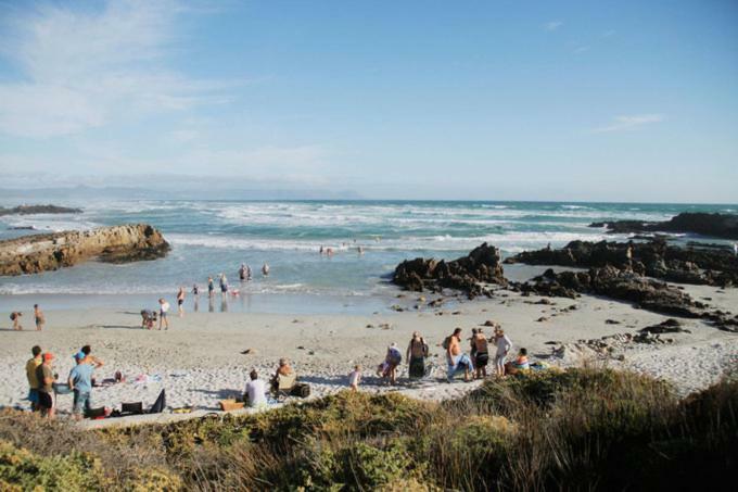 Villa Whales & Waves Hermanus Exterior foto